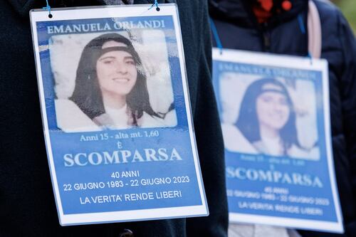 Caso Orlandi, colpo di scena, perquisizione a casa di un blogger: "Indagato"