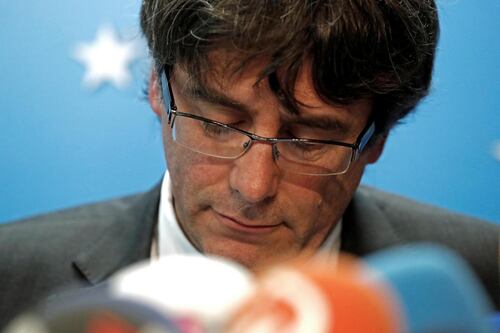 Catalogna, Puigdemont torna a Barcellona: "Attenderemo voto 21 dicembre"