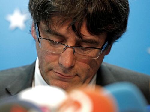 Catalogna, Puigdemont torna a Barcellona: "Attenderemo voto 21 dicembre"