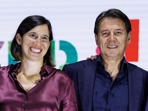 Schlein nella morsa dei big Dem: per avere uno di loro al Colle sono disposti a mollarla. Così Conte sogna da leader