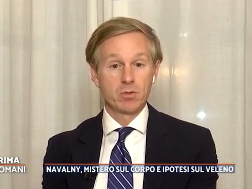 Prima di domani, Orsini e le teorie nascoste sui veri motivi per la fiaccolata per Navalny