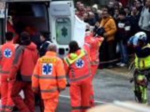 Fuori strada durante il rally Grave il polacco Kubica