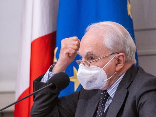 Fabrizio Cicchitto bacchetta Giuliano Amato: l’errore della Corte Costituzionale sulla responsabilità civile