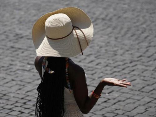 Meteo, la "terza ondata" non farà sconti. Giuliacci: le date del caldo intenso