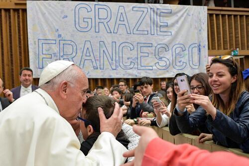 Papa Francesco: mi vergogno per la super-bomba di Trump