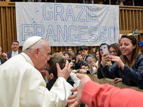 Papa Francesco: mi vergogno per la super-bomba di Trump