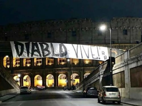 Mettono striscione pro Diabolik al Colosseo: cinque identificati