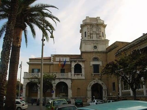 Il Pd a Ostia candida Athos De Luca