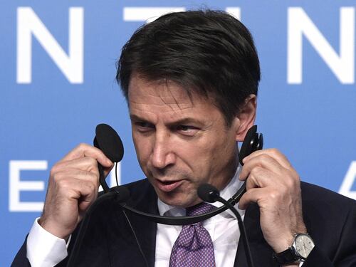 Manovra, restano i nodi. Ma Salvini e Di Maio promuovono Conte