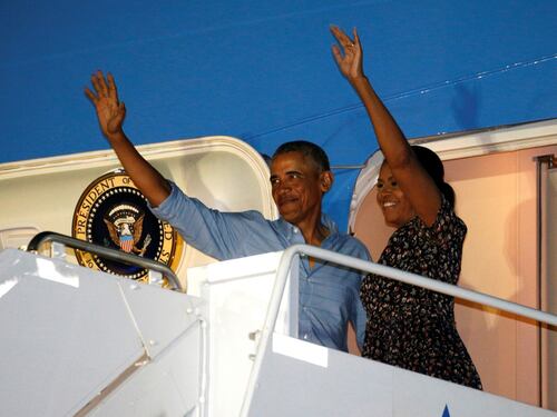 L'ultimo schiaffo di Obama a Trump: il suo party di addio fa il pieno di vip