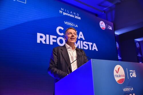 Centrosinistra, l'avvertimento di Renzi: "Senza riformisti Meloni vince in carrozza"
