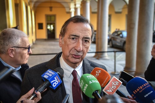 Ramy, il dietrofront di Sala che ora è "felice per i carabinieri". FdI: basta, ora chieda scusa