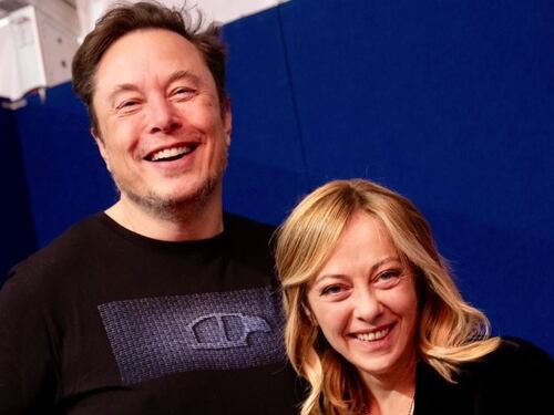 Atreju, Meloni a colloquio con Musk. “Intelligenza artificiale e Starlink”, di cosa hanno parlato