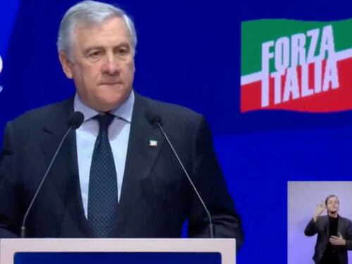 Parigi 2024 senza croce cristiana, la condanna di Tajani: "Sbagliato cancellare la nostra storia"