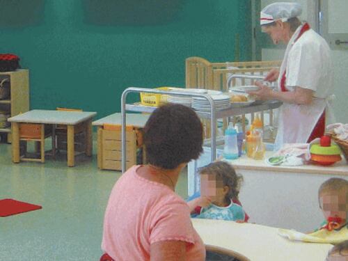 Orari più lunghi in altri 60 asili. Sarà possibile lasciare i bambini fino alle 18