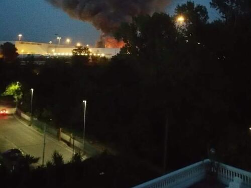 Paura e Guidonia, incendio al Centro agrolimentare