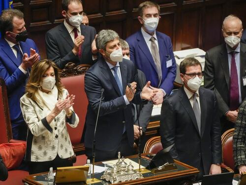 Dopo la figuraccia sul Quirinale adesso pensate agli italiani