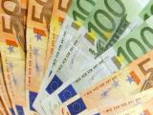 Ora l'euro è veramente super