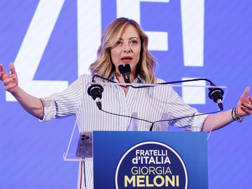 Meloni esulta: "Italia in controtendenza, i partiti di maggioranza crescono"