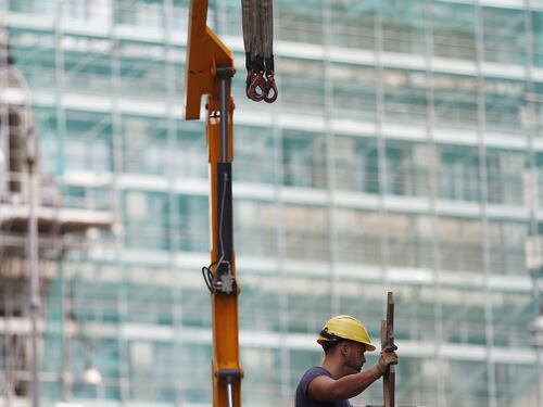 Il Superbonus resta ma cambia: ipotesi riduzione all'80% e legato al reddito