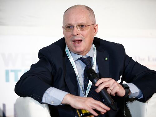 Ricciardi sugli anticorpi monoclonali: "Ema troppo lenta, facciamo come la Germania"