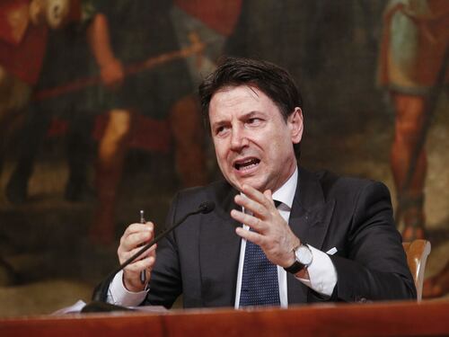 Lo scontro sui Benetton fa esplodere il bubbone. Governo verso il rimpasto