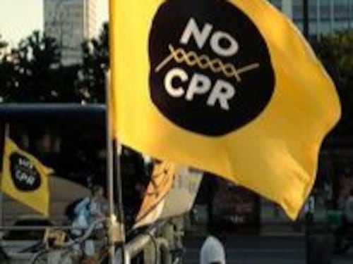 La rete NoCpr dietro ai moduli anti-rimpatrio per "salvare" i clandestini