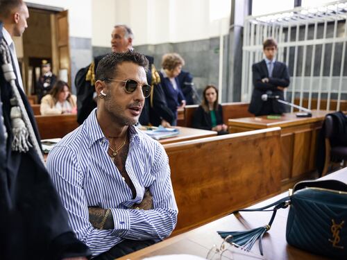 Fabrizio Corona, spunta "l'agenda interessante": cosa contiene e qual è il rischio