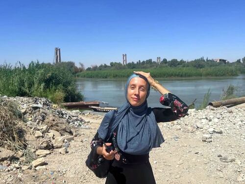 Shelly Kittleson rapita a Baghdad: riflettori sulla Kataib Hezbollah, il braccio armato dell'Iran in Iraq