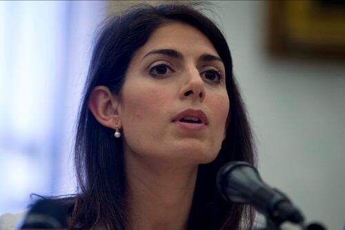 Un anno di Raggi in 32 pagine, lo speciale de Il Tempo