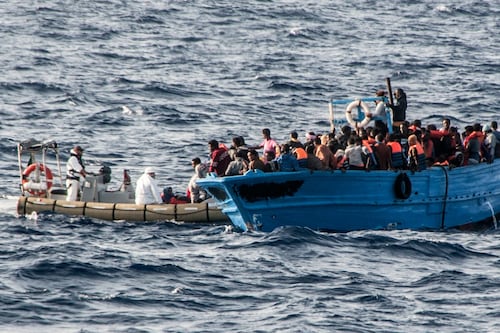 Lo strappo dell'Italia sulla bozza Ue. Salvini: "Conte non vada a Bruxelles"