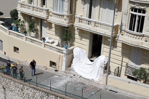Bomba a Montecarlo, attentato all'oligarca ucraino: "Scenario preoccupante". Chi può esserci dietro
