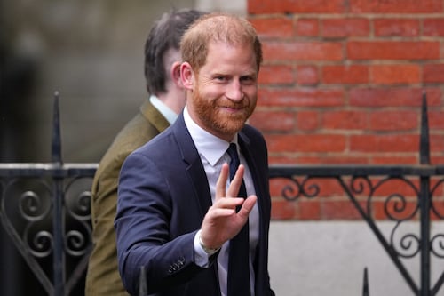 Principe Harry torna in tribunale: al via a Londra il nuovo processo contro il Daily Mail