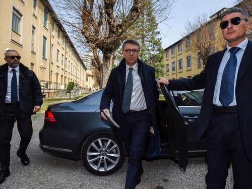 Anticorruzione, il governo riduce i poteri di Cantone sul controllo degli appalti