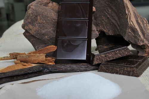 Arriva il cioccolato di Modica affinato in cantina