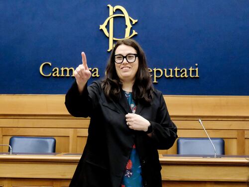 M5S, Ascari contro Il Tempo: non ci risponde sull’inchiesta su Hannoun ma chiede soldi