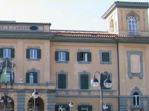 “I pronto soccorso sono bivacchi”. E al San Camillo arrivano i Nas