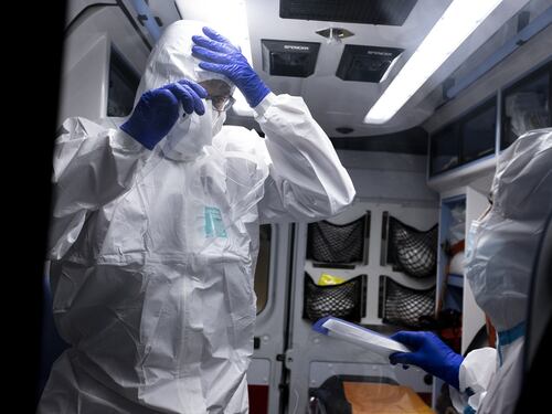 Coronavirus, il bollettino del 3 dicembre è drammatico: record di morti