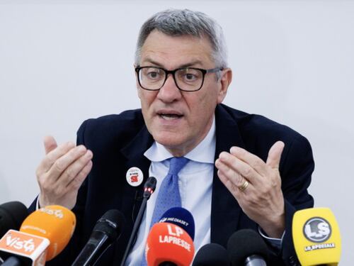 Landini sogna la poltrona e blocca gli aumenti salariali. Ma la Cisl spinge per i rinnovi