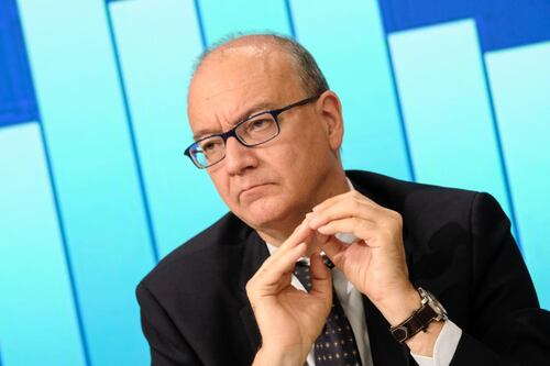 Valditara finanzia le scuole paritarie non commerciali: "45 milioni contro la dispersione scolastica"