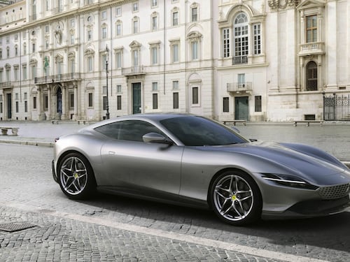 Nuova Ferrari Roma una Granturismo V8 da 620 cavalli