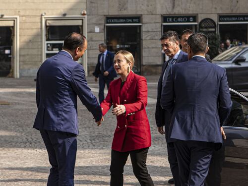 Meloni smonta le contestazioni: "Noi dalla parte giusta della storia"