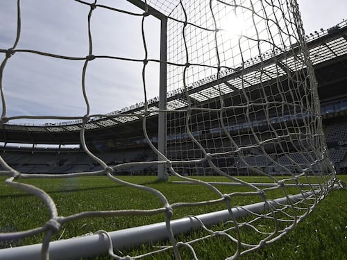Scommesse, Lega all'assalto dei vertici del calcio: la sinistra difende gli amici