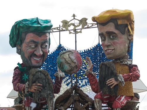 Viareggio rinuncia alla satira feroce: il Carnevale s'inchina alla politica buonista