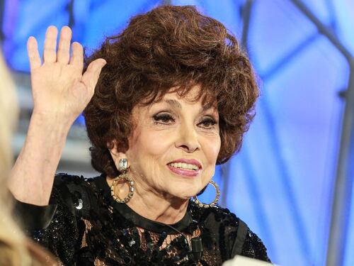 Gina Lollobrigida ricoverata in ospedale dopo la rottura del femore