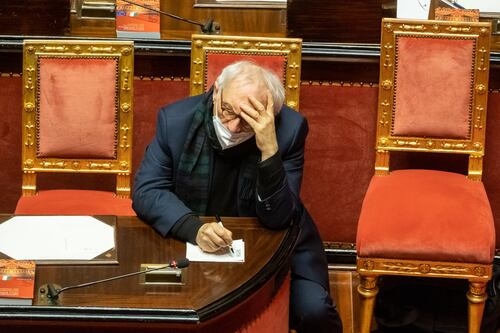Inchiesta sul Miur: ecco come manipolavano il ministro Bianchi per l’appalto da 61 milioni