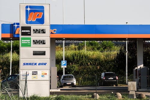 Energia, piano da 14 miliardi: Giorgetti prepara lo scostamento di bilancio contro il caro carburante