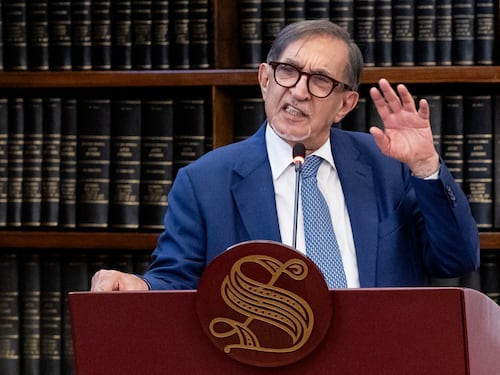 Legge elettorale e ballottaggio, La Russa inchioda la sinistra. Poi asfalta Vannacci: “Ha tradito”