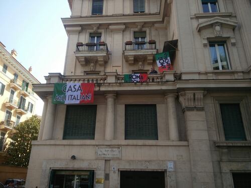 No Ius soli e via gli immigrati, Forza Nuova apre il "fortino" di via Paisiello ai romani senzacasa