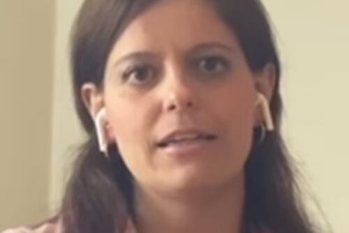 Ilaria Salis, altro sermone sulla casa: "occupare logora" ma è "resistenza"
